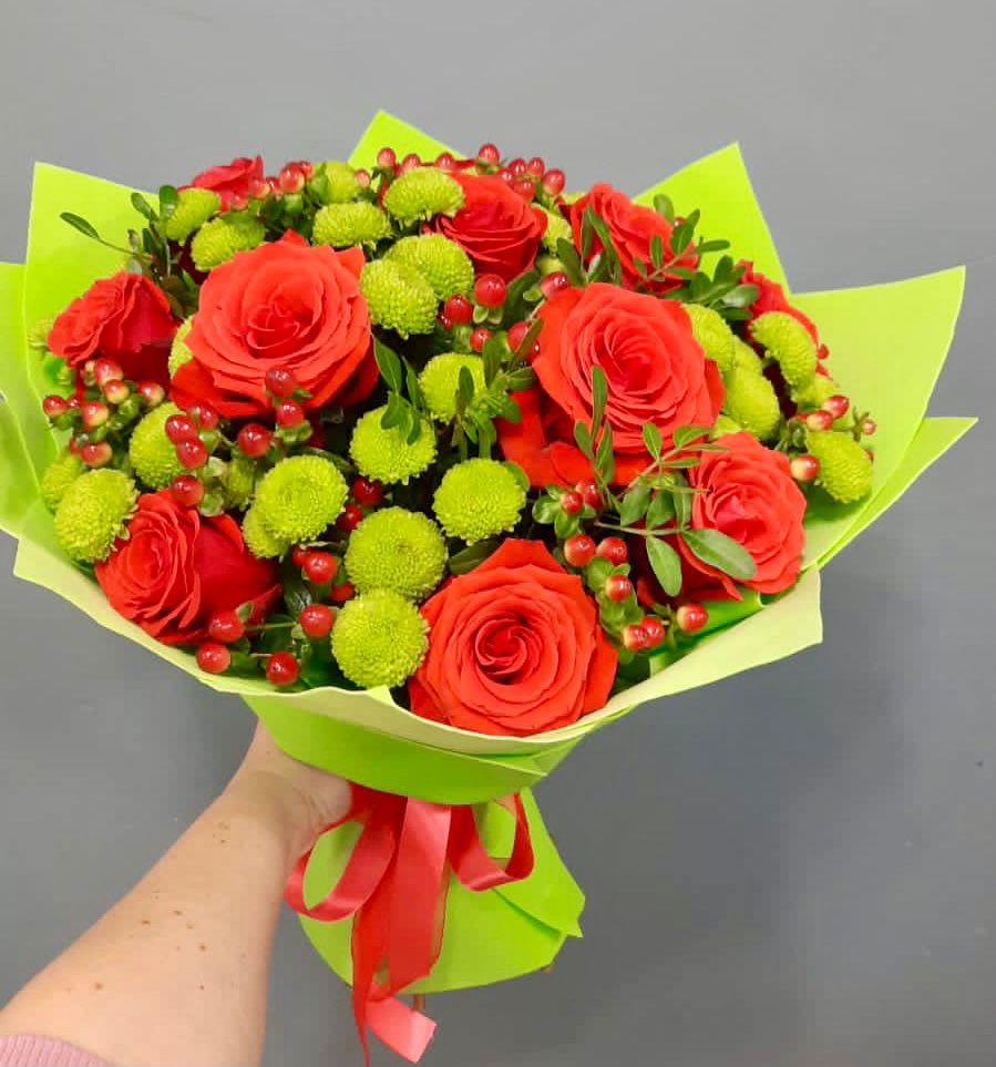 Букет цветов из: Хризантемы и Розы в Афанасьево