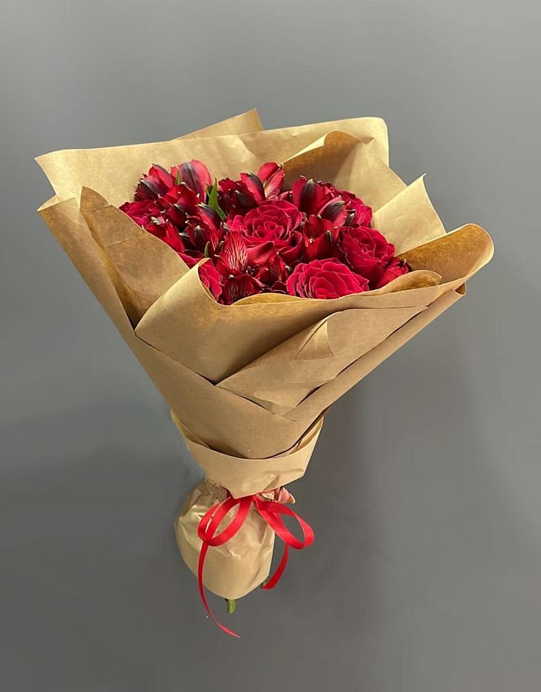 Букет цветов из: Альстромерии и Розы в Афанасьево