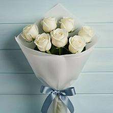 Букет 7 Белых роз Эдлесс Лав в Афанасьево