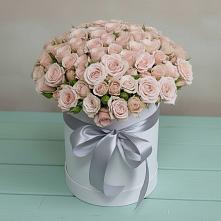 Цветочная композиция из Розы в шляпной коробке в Афанасьево