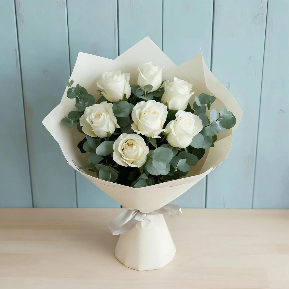 Букет Белые розы в Эвкалипте в Афанасьево
