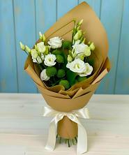 Букет цветов из:  Хризантемы и Лизиантусы в Афанасьево