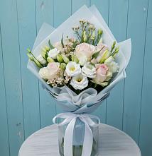 Букет цветов из:  Розы и Лизиантусы в Афанасьево
