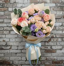 Букет цветов из:  Розы, Лизиантусы и Гвоздики #REPLACE_PRED# Афанасьево